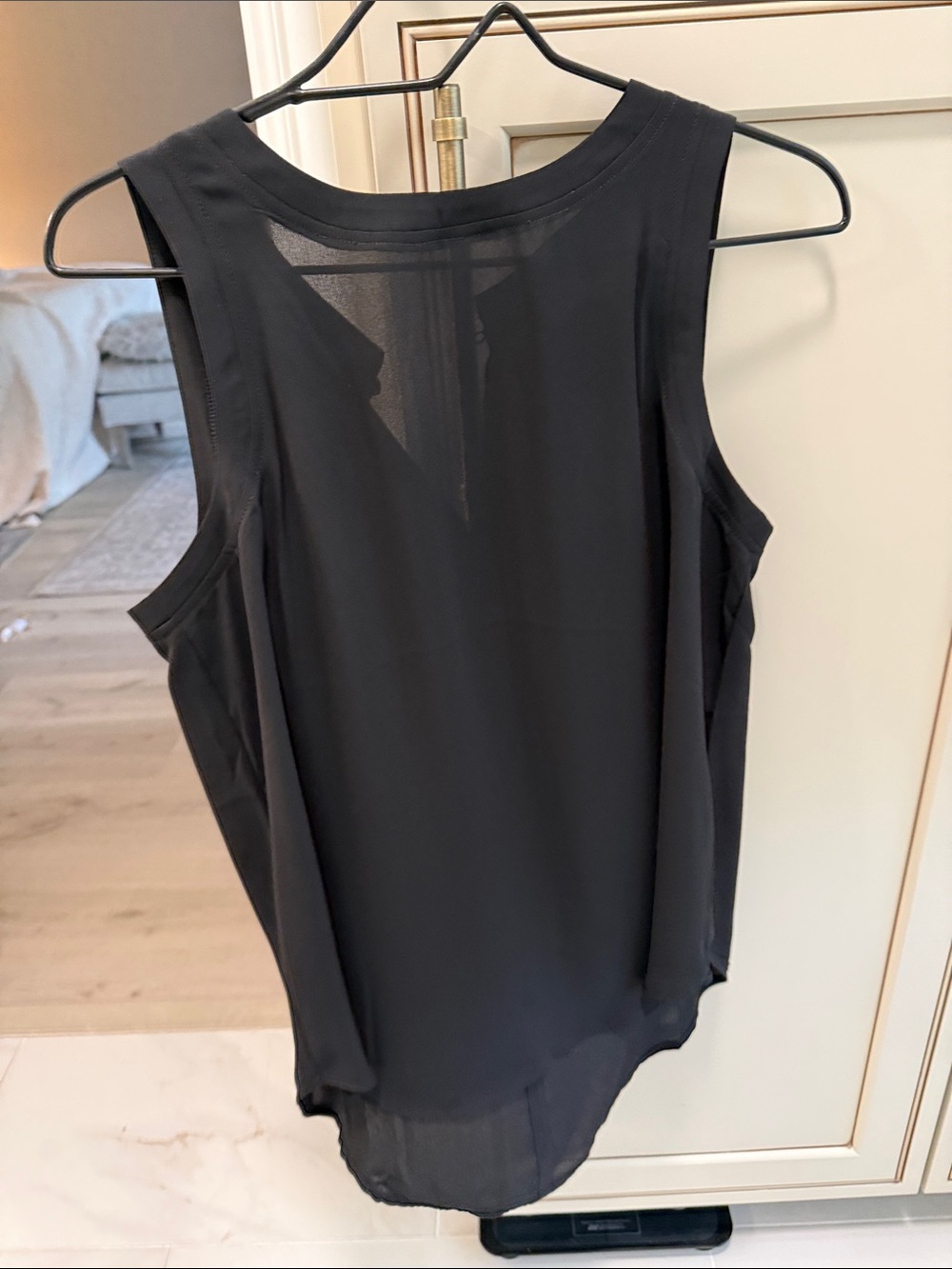 Ann Taylor Black Sleeveless polyester Layered Women's Top